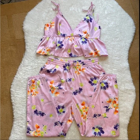 Savage X Fenty night blooms floral pink satin tie bow cami jogger pajama set - Picture 2 of 6